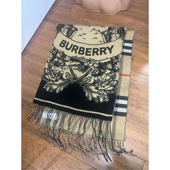 Burberry winter fall scarf wrap shawl - Picture 1 of 10